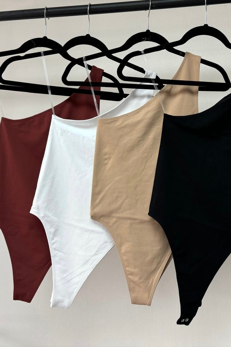OFF SHOULDERS BODYSUIT