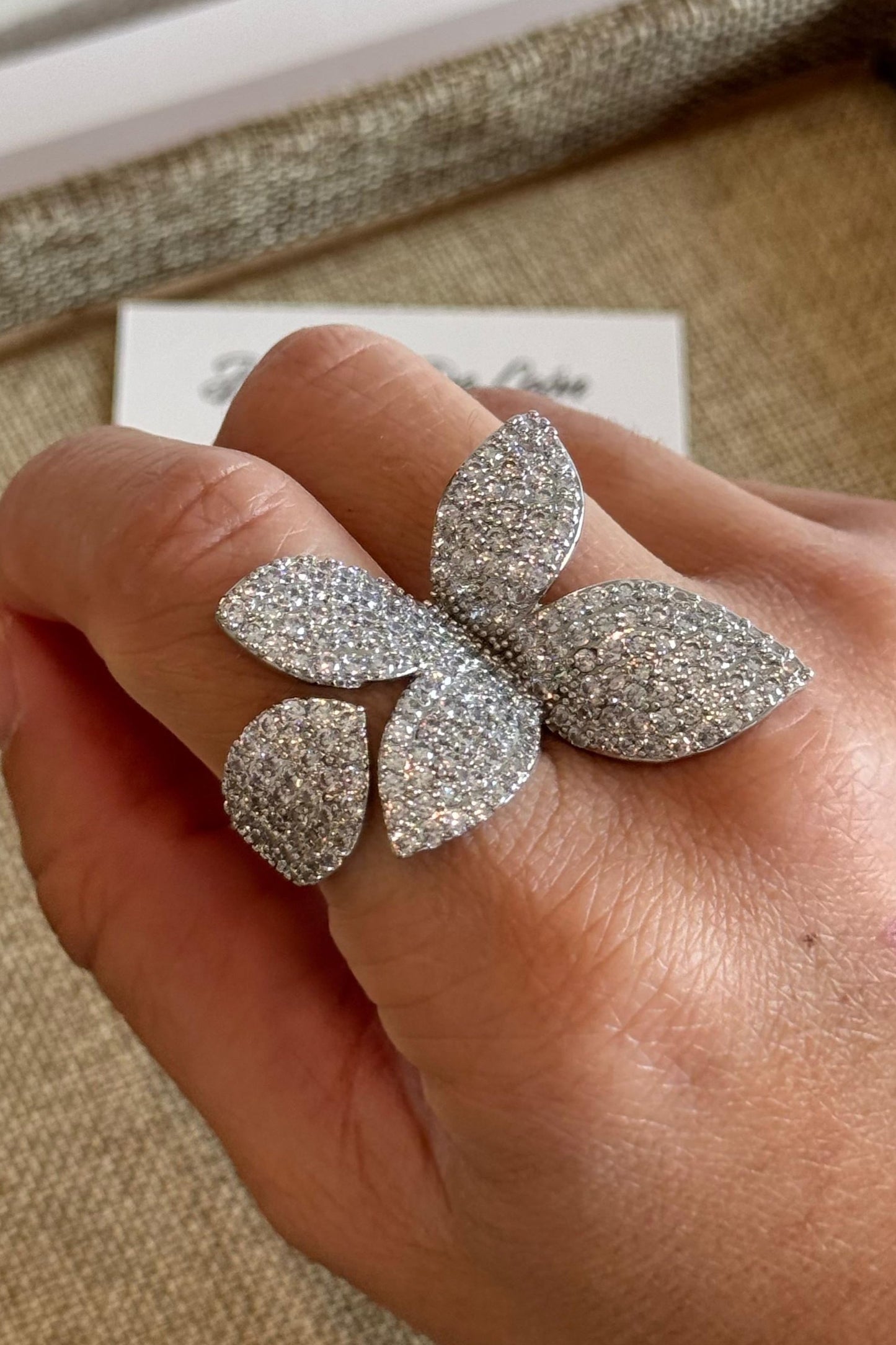 SHINNY FLOWER RINGS