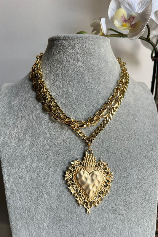 HEART NECKLACE