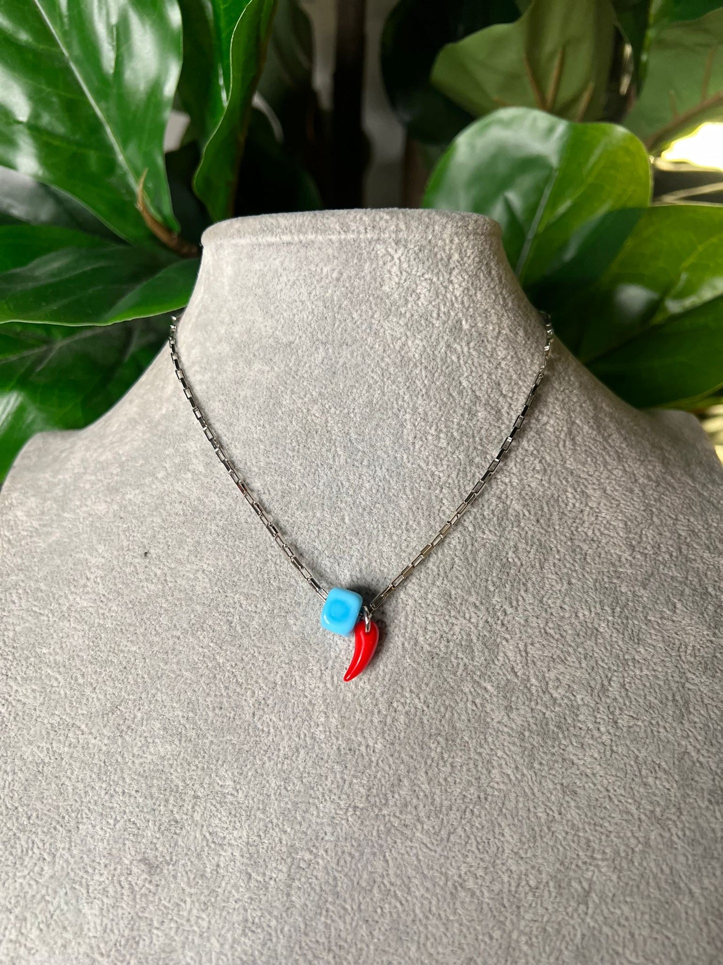 PEPPER NECKLACE