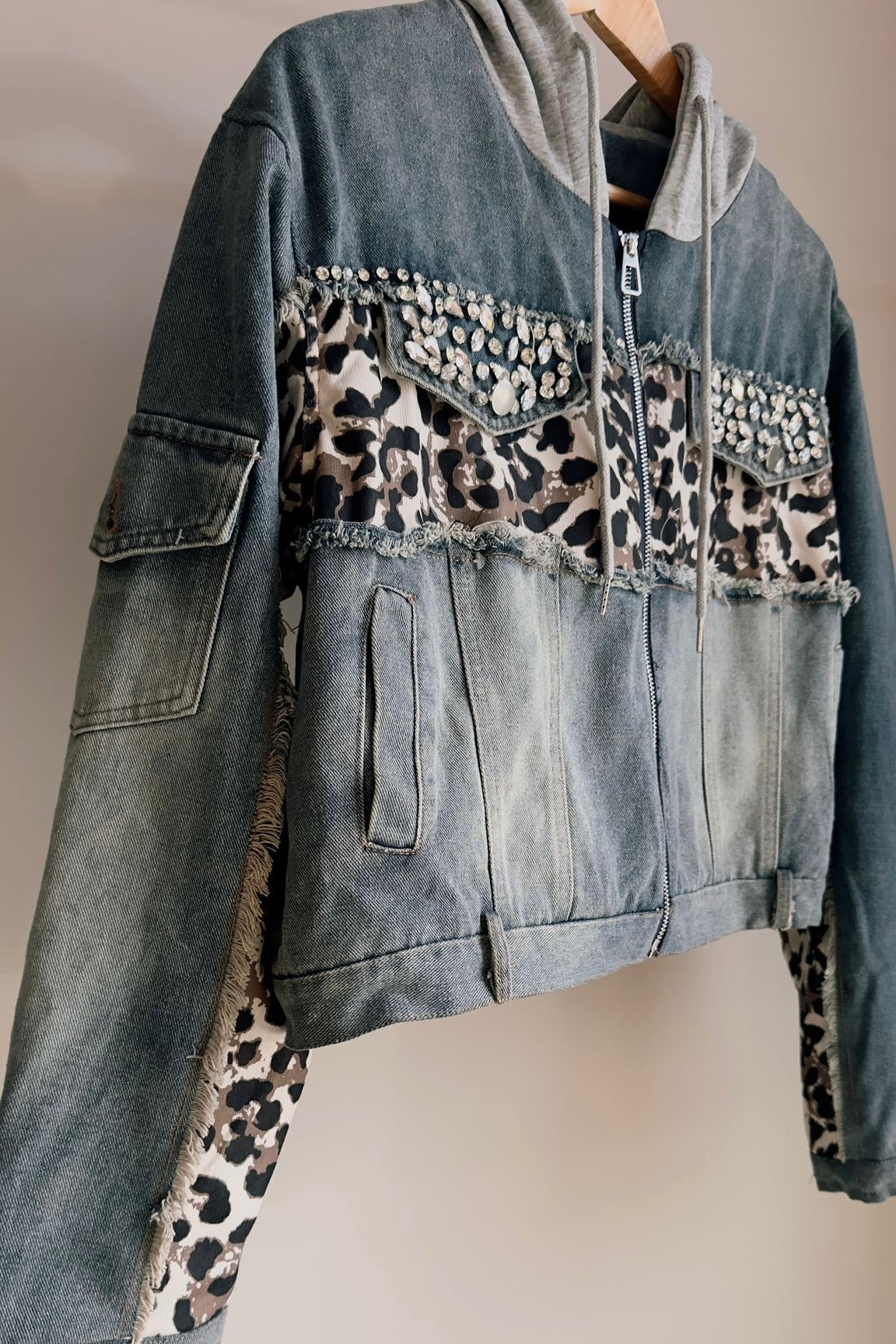 LEOPARD DENIM JACKET