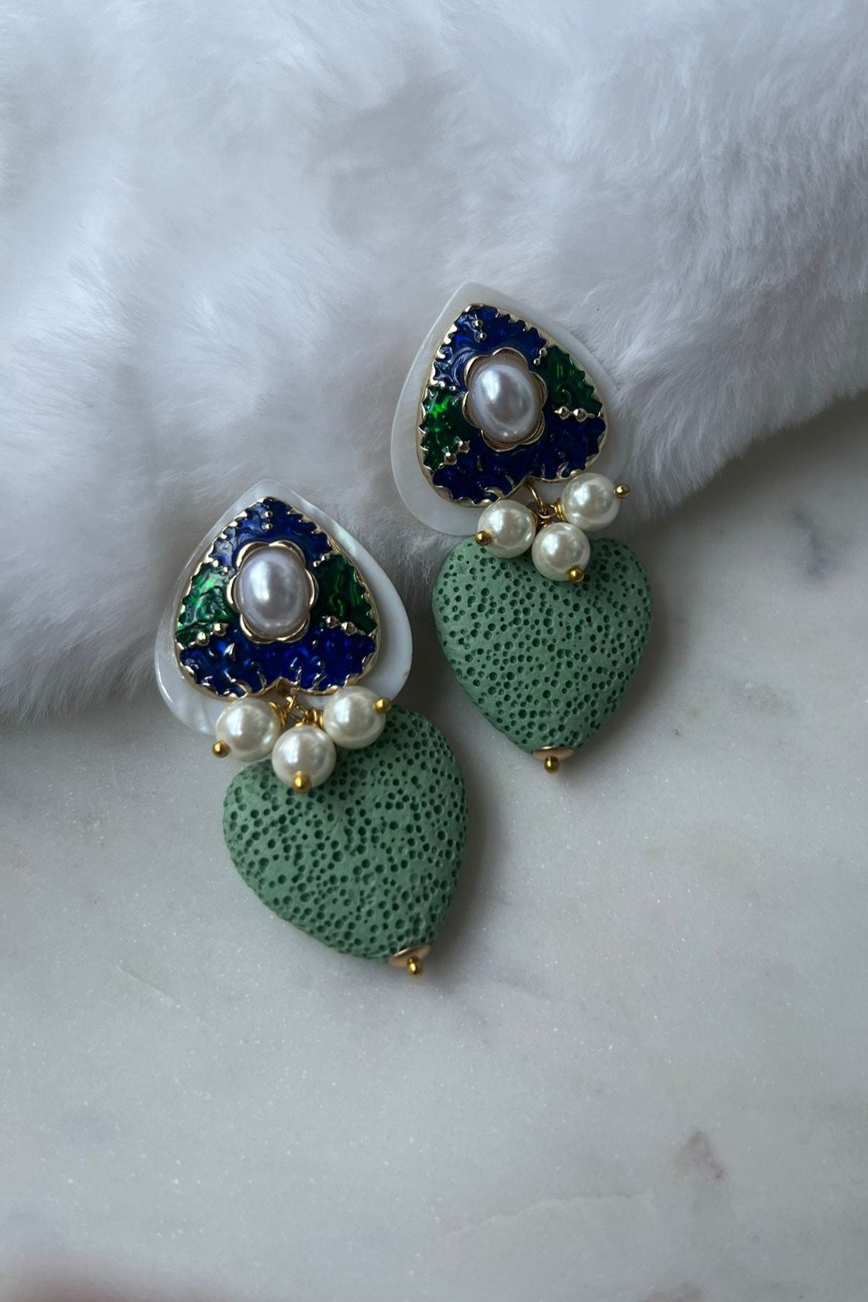 BLUISH-GREEN HEART EARRINGS